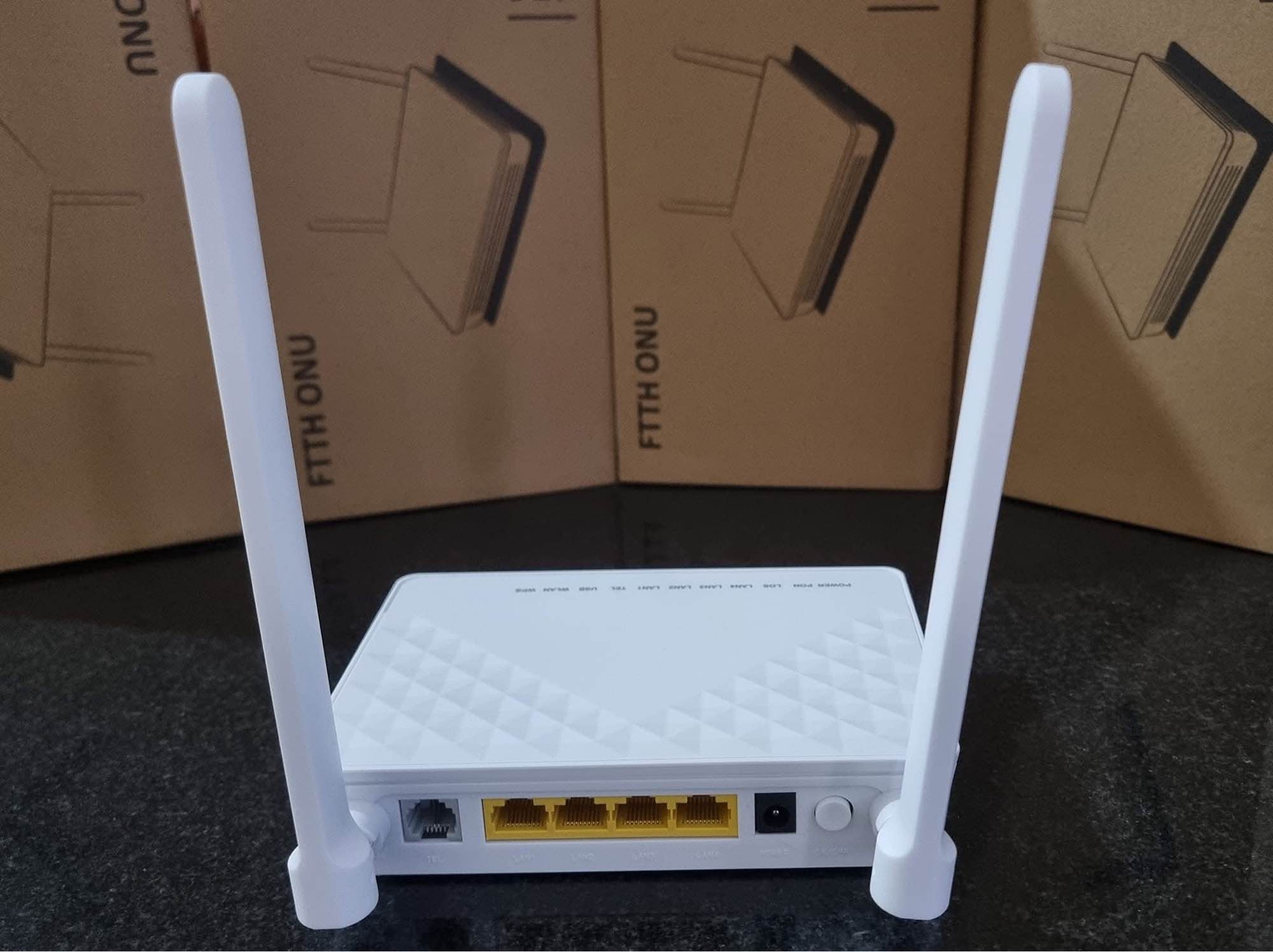 Router 2.4G XPON, 1G+3FE. Excellent performance. Fiber Router